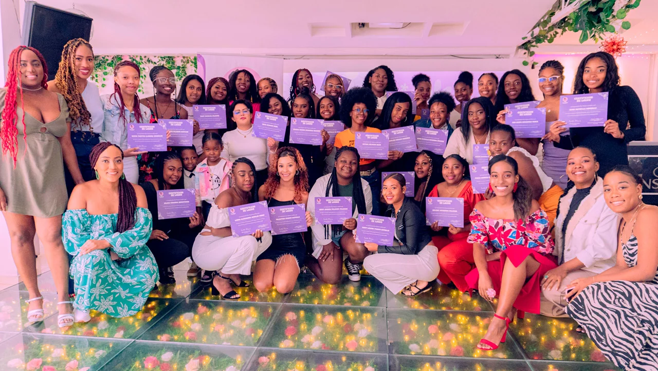 Flor Púrpura, un proyecto de empoderamiento femenino que se siembra en Medellín